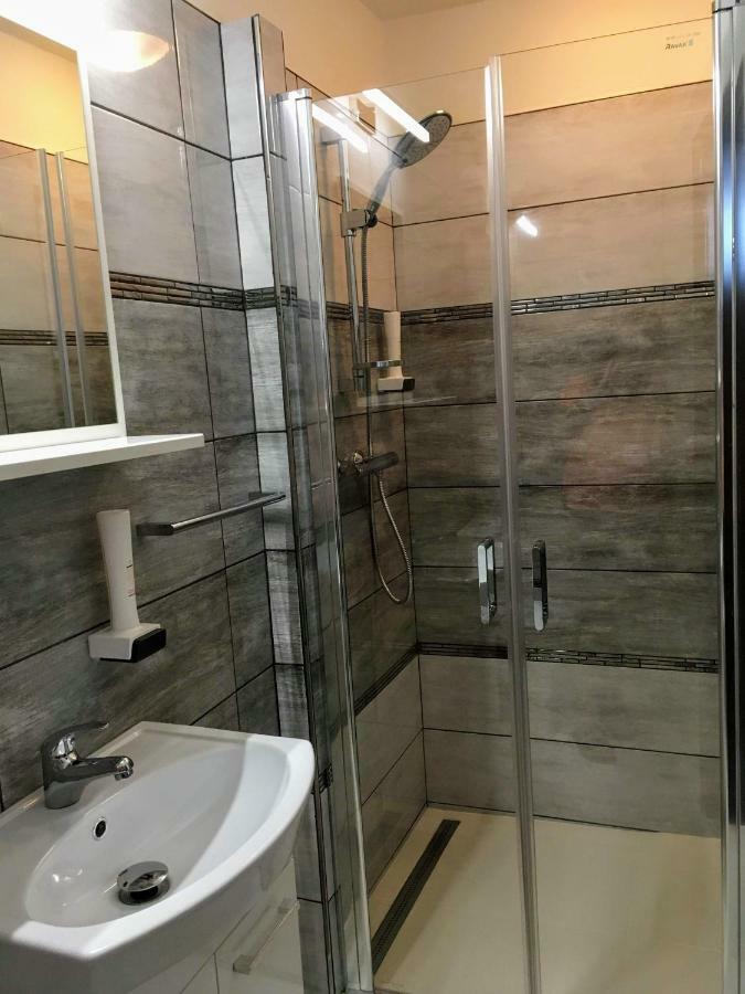 Hotel Jordanek Opočno Extérieur photo